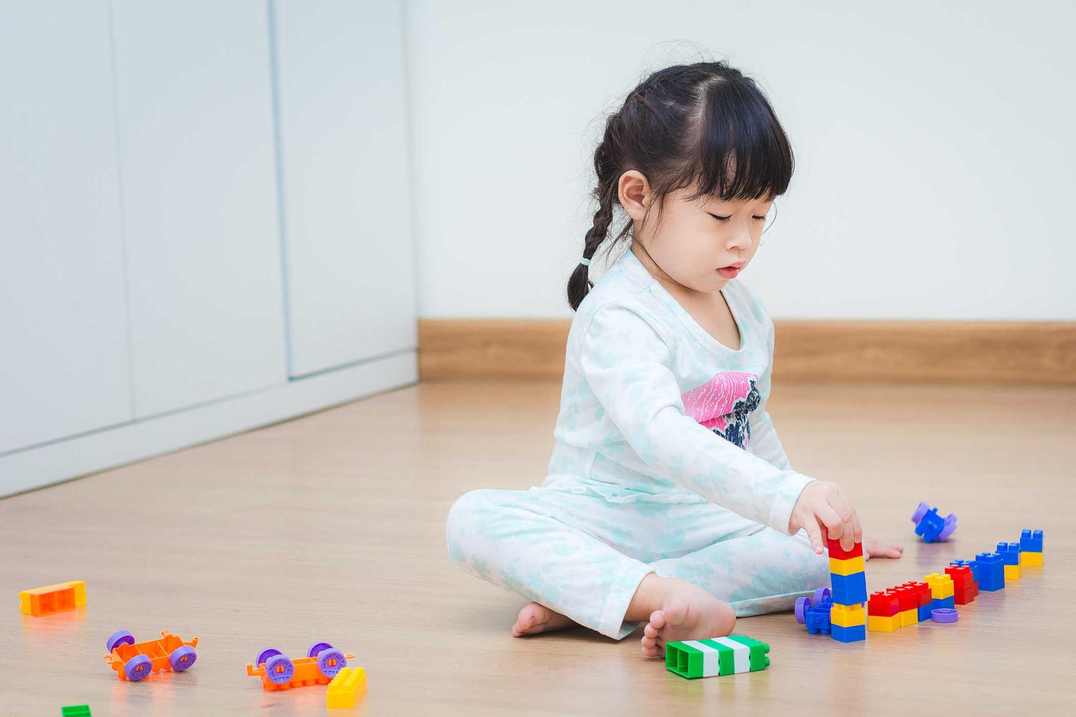 6 bước dạy trẻ 2 tuổi sống tự lập - Ảnh 1